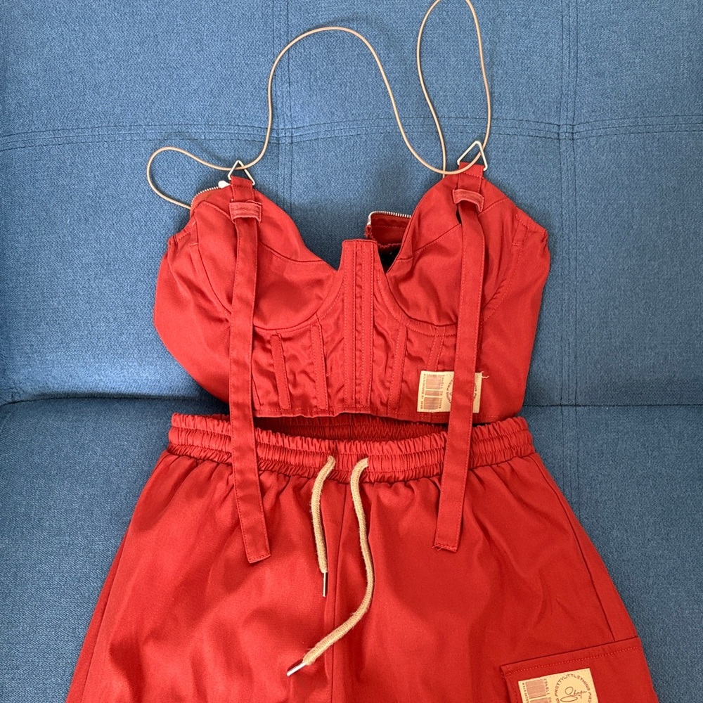 PLT Two Piece Set